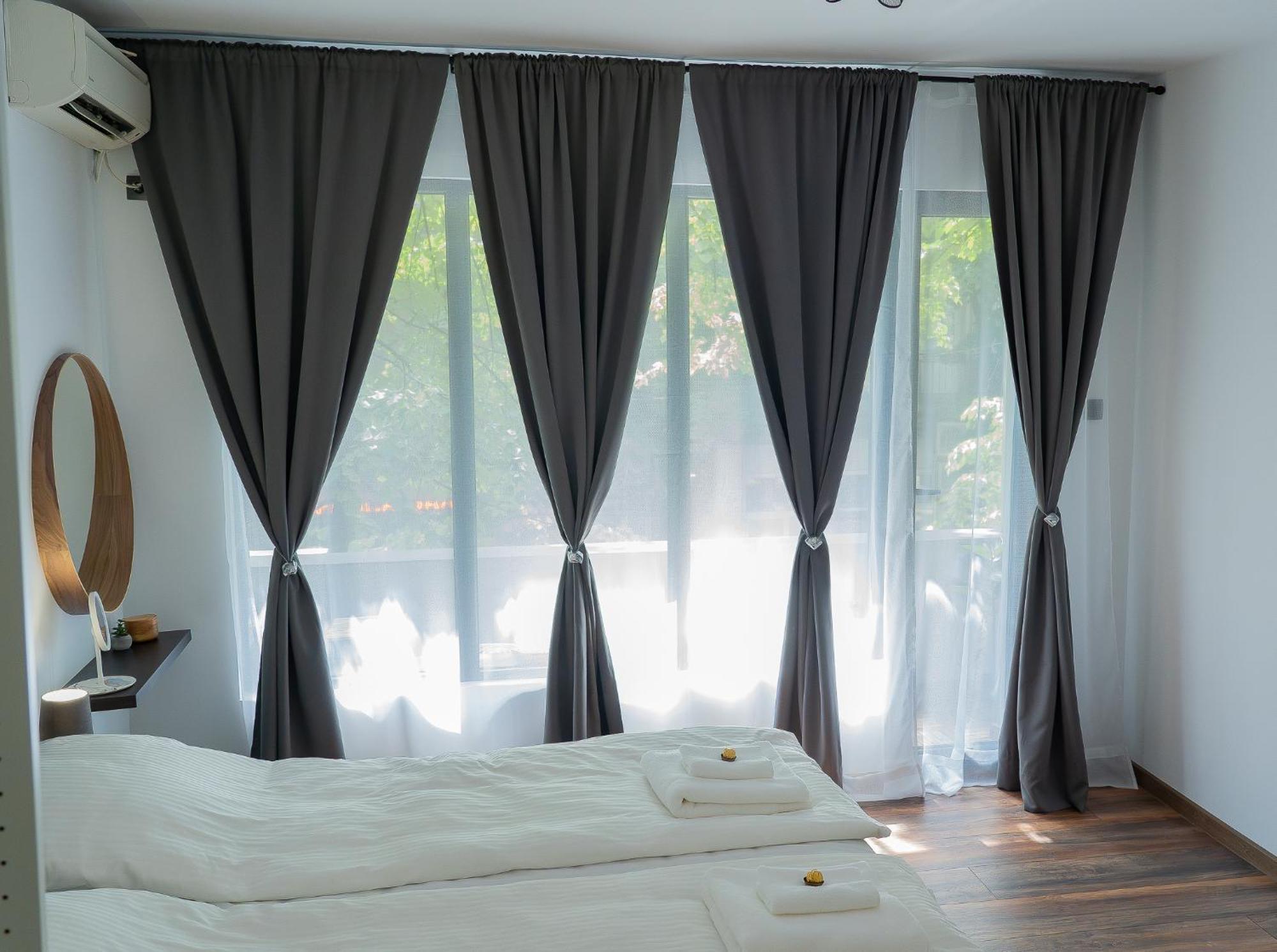 Central Apartments เวลีคอเทอร์โนโว ภายนอก รูปภาพ