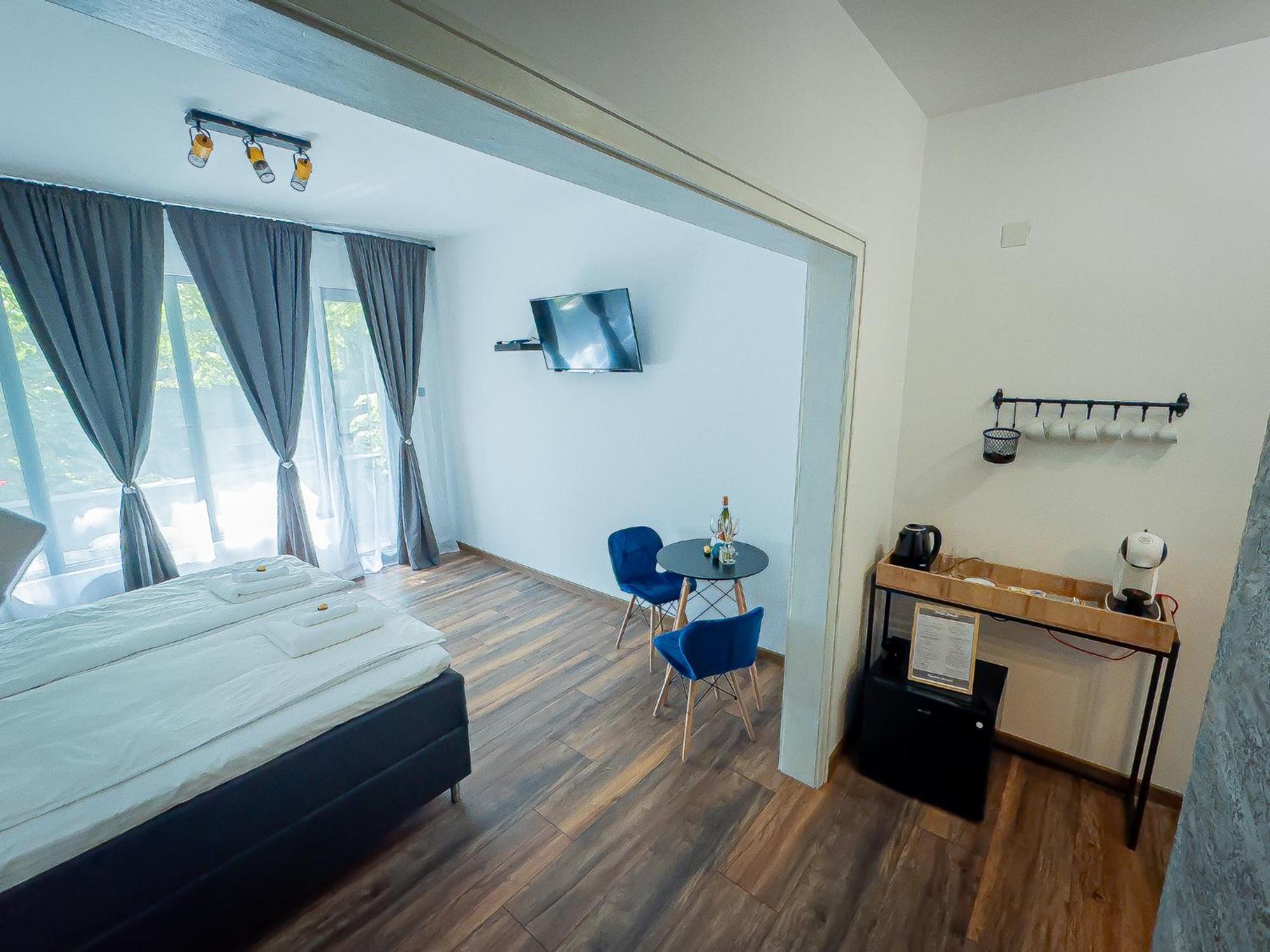 Central Apartments เวลีคอเทอร์โนโว ภายนอก รูปภาพ